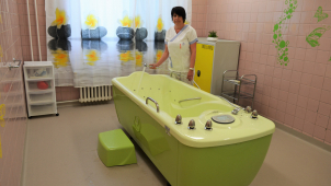 Nové vany zkvalitní vodoléčbu v přerovské nemocnici