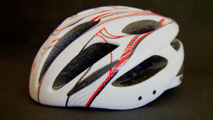 Policie radí: Na kole jen s přilbou