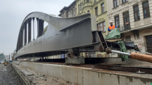 Rejnok v Olomouci se dal dnes v poledne do pohybu