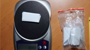 Za distribuci drog až pět let za mřížemi