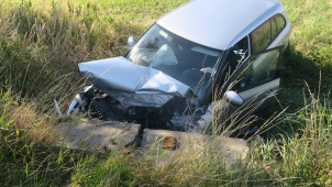 Špatným předjížděním způsobil dopravní nehodu
