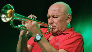 V Bounty vystoupí legendární Laco Deczi a Celula New York