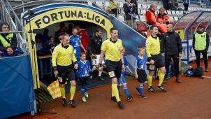 Jeden exSigmák bude slavit s pohárem