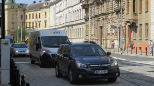 Náměstí Hrdinů otevřelo po rekonstrukci o týden dříve