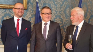 Staněk ho odvolal, nový ministr ho vyznamenal