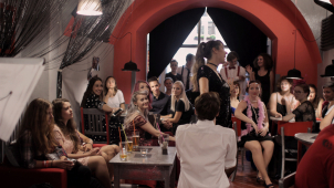 Kabaret v centru Olomouce? To je bar Nabalkoně