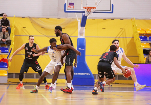 Basketbalisté BK Olomoucko nestačili v Pardubicích