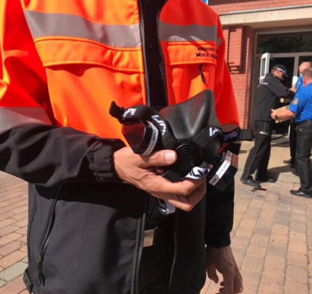 Nanomasky pro strážníky i hospic