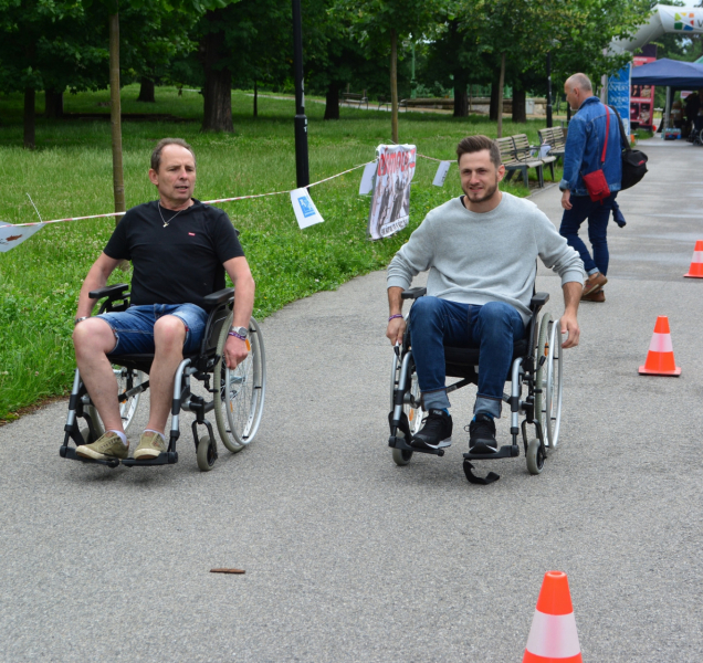 Ve Smetanových sadech se chystá 9. ročník štafety na vozíku