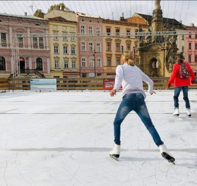 Vánoční trhy odstartují 19. listopadu! Co bude s kluzištěm?
