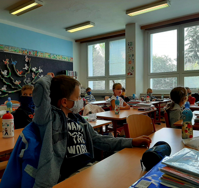 Prodlouží si děti prázdniny? Kraj to školám doporučuje