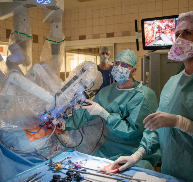 Premiérově využili při odběru ledviny od žijícího dárce robota