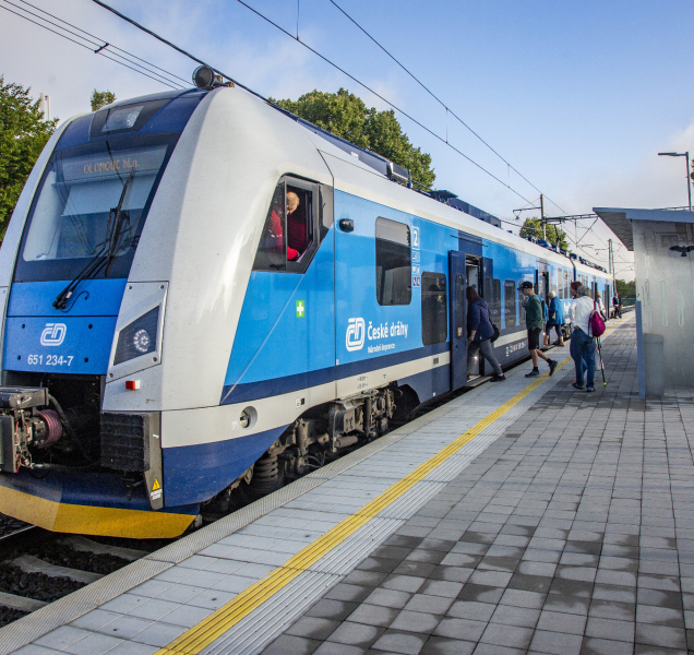 Na nové železnici z Olomouce do Šumperku kolabuje doprava