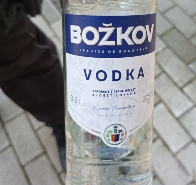 Strážníci mají na stanici sklad s alkoholem