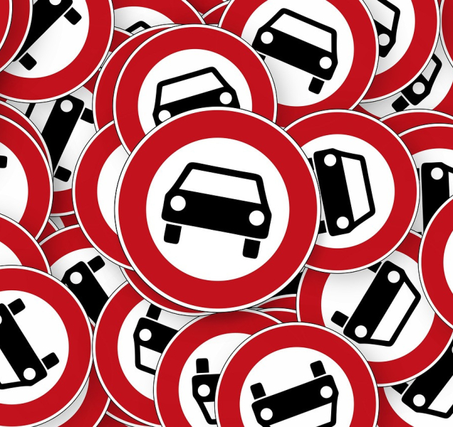 Regulace, dohled a rovnost vládnou světu