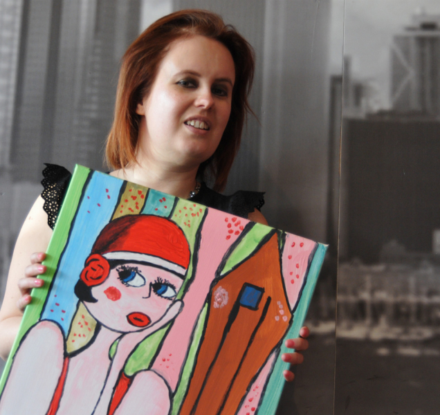 Sestřička z Fakultky si začala malovat a o obrazy je zájem!