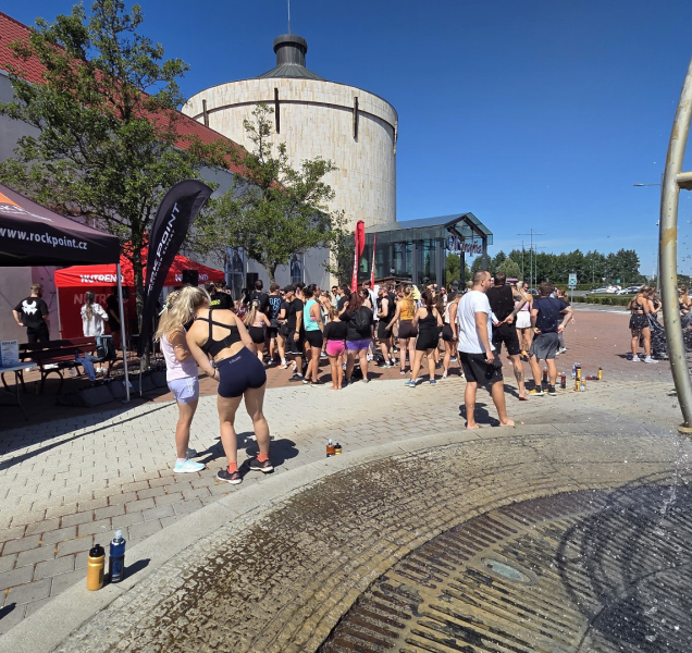 RUN AND RAVE přilákal k Olympii Olomouc stovky běžců