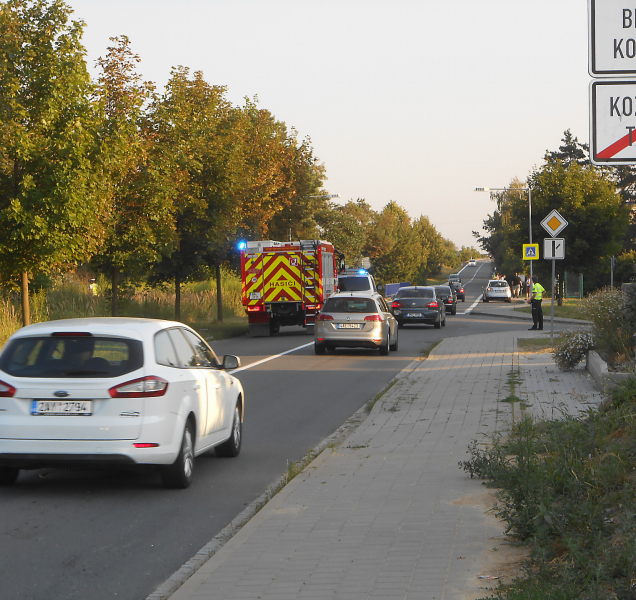 Motocyklista měl kolizi s autem