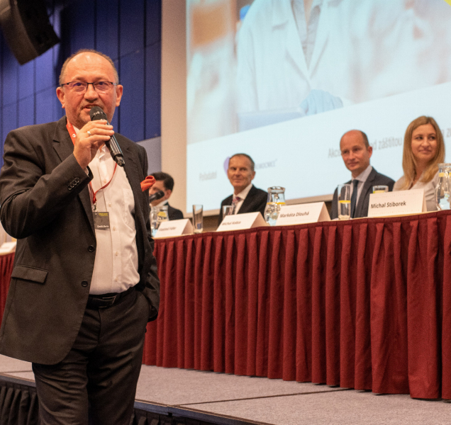 V olomoucké fakultce proběhla konference na veřejné zakázky