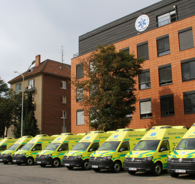Modernizace záchranky pokračuje, má deset nových sanitek