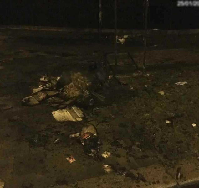 Muž v Olomouci zapaloval kontejner