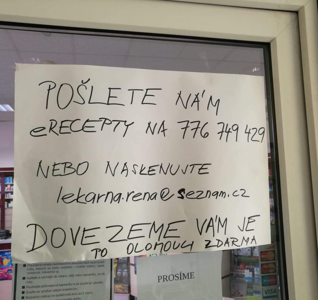 Lékárna ze Zikovy ulice nabízí rizikovým skupinám odvoz domů