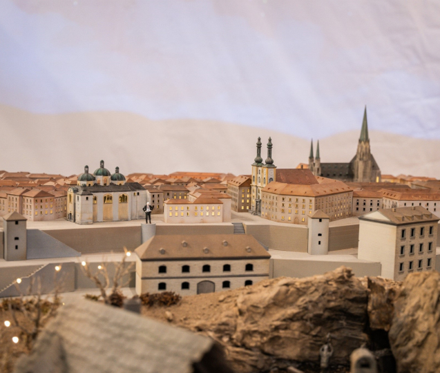 Den v Šantovce: betlém s Brücknerem, Tarja i otevření Popeyes