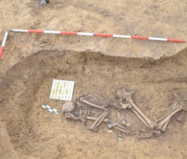 Na trase dálnice odkryli archeologové tisíce let osídlení