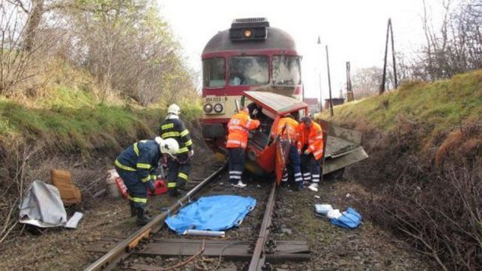 Byla to sebevražda. Dvě ženy 18 a 19 let se nechaly u Nezamyslic vlakem přejet úmyslně!