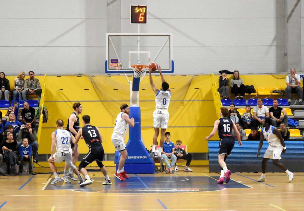 Basketbalisté BK Olomouc prohráli s USK